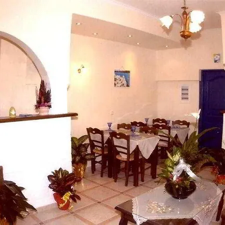 Lignos 2* Fira (Santorini)